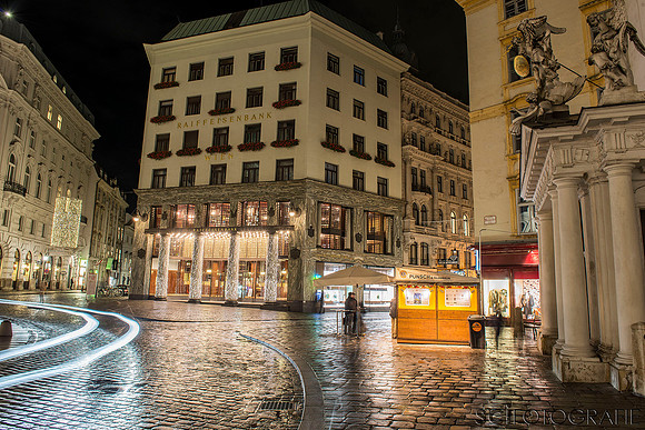 Vienna by night
